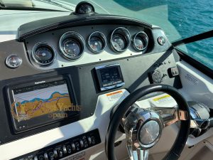 sea-ray-370-venture-11