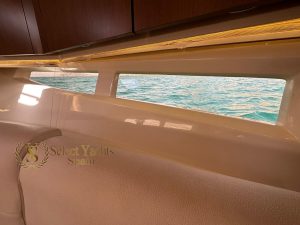 sea-ray-370-venture-24