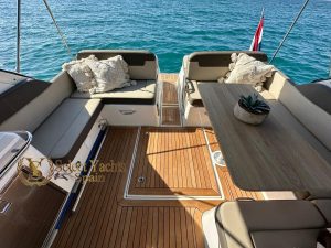 sea-ray-370-venture-9