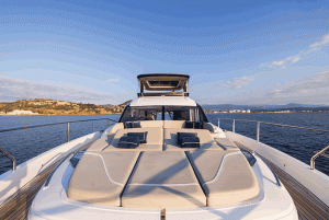 18 Princess Y72 Motor Yacht bow