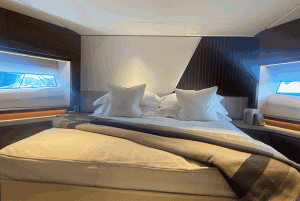 38 Princess Y72 Motor Yacht VIP 2