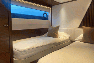 42 Princess Y72 Motor Yacht Twin 2