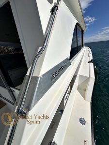 BERTRAM 46 CONVERTIBLE 07