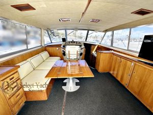 BERTRAM 46 CONVERTIBLE 11