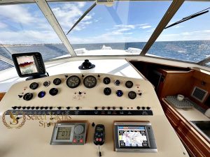 BERTRAM 46 CONVERTIBLE 16