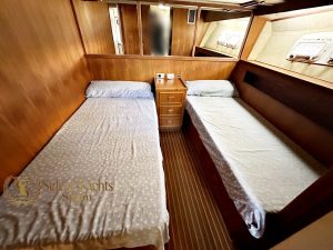 BERTRAM 46 CONVERTIBLE 20