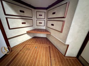 BERTRAM 46 CONVERTIBLE 24