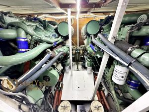 BERTRAM 46 CONVERTIBLE 26