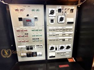 BERTRAM 46 CONVERTIBLE 31