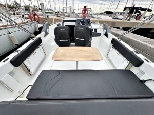Beneteau Flyer 7.7 Sundeck 05
