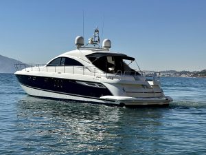FAIRLINE TARGA 62 01