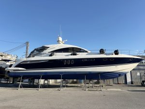 FAIRLINE TARGA 62 06