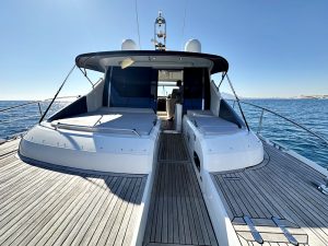 FAIRLINE TARGA 62 07
